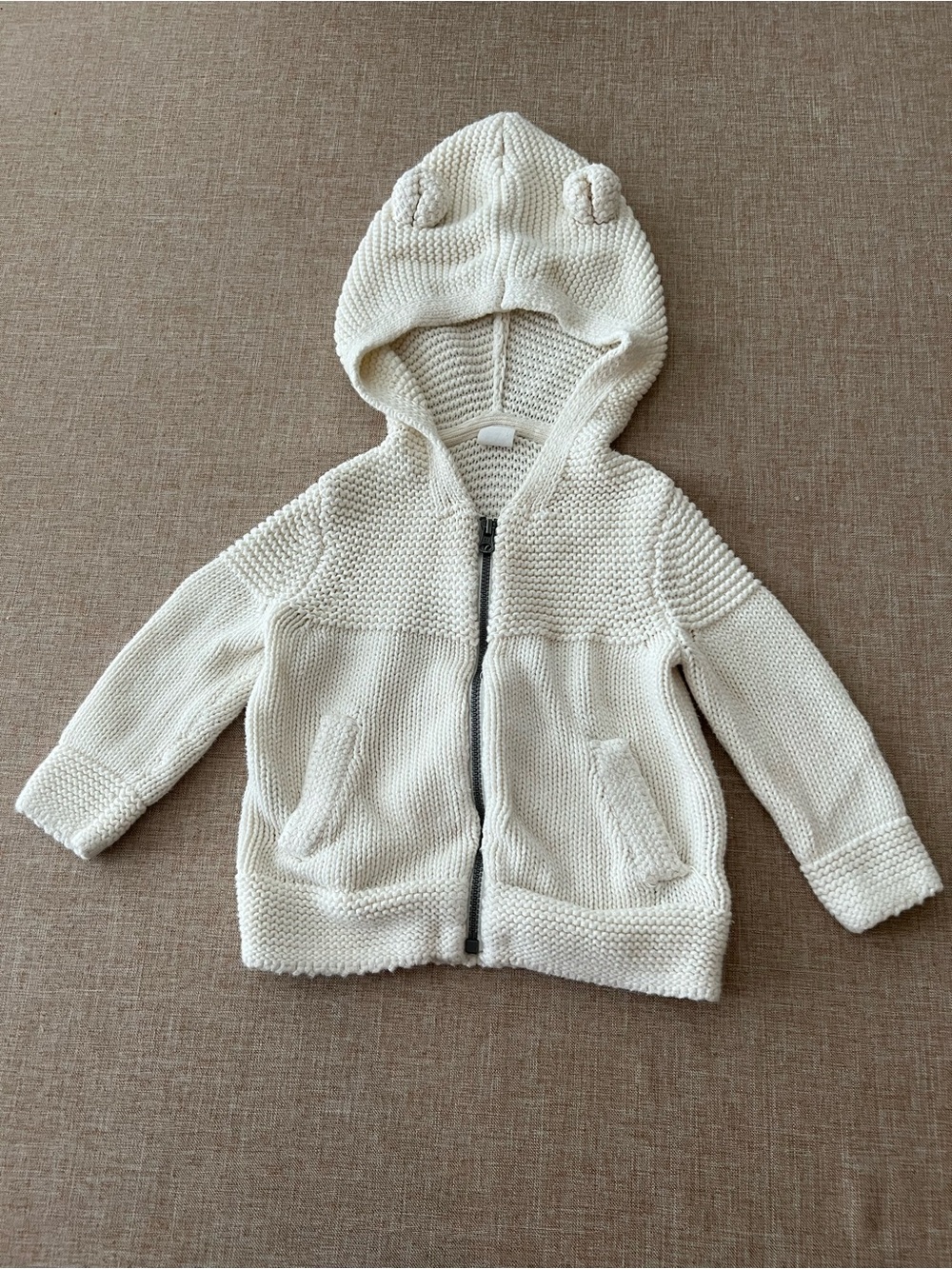 GAP Toddler 12/18 Months Cream Hooded Knit Zip Sweater with Bear Ears